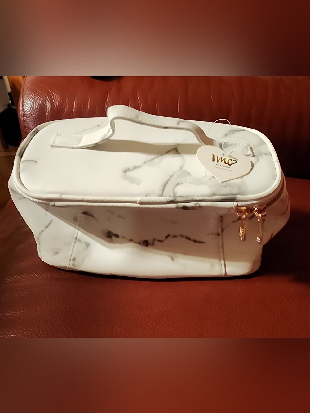 Zippered Train Case Style Makeup Case NWT